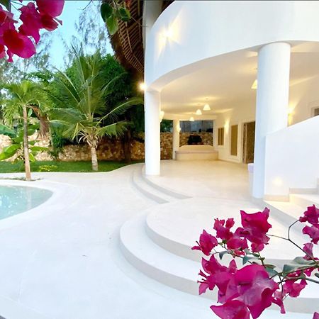 Blue Diamond Villa Watamu Exterior photo